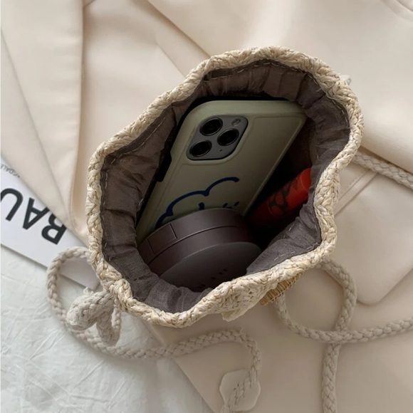 ⚠️Clearance Floral Cute Straw Bag / Drawstring Crossbody Bag - Picture 3 of 8